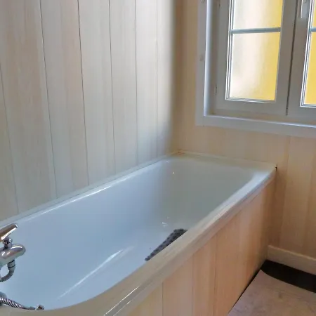 Vaste Appartement, Lumineux, 8 Couchages Apartment