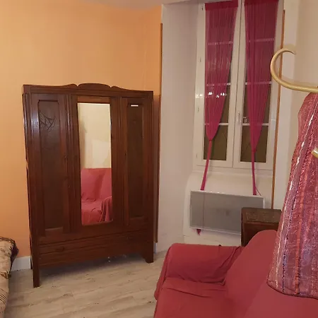 Vaste Appartement, Lumineux, 8 Couchages * Eaux-Bonnes